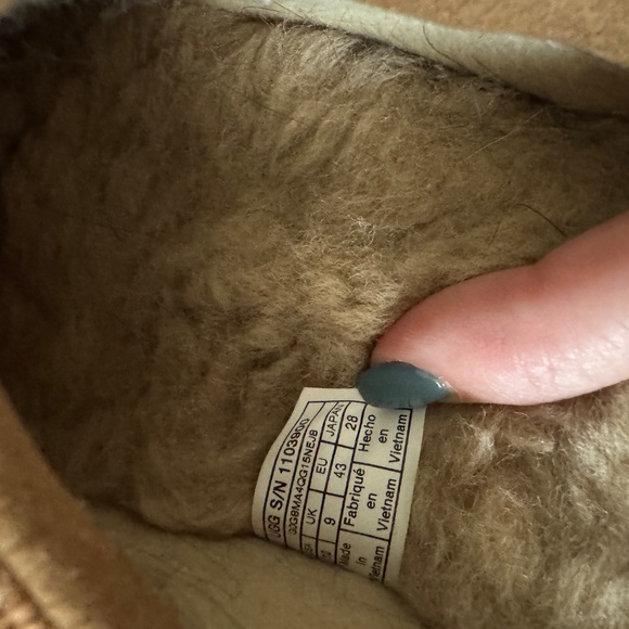 UGG Tasman Slip-on, size 10 - Picture 4 of 5